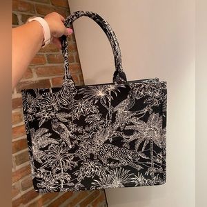 NWT H&M Jacquard-weave Handbag Tote Black